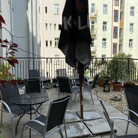 Apartments Cafe No.22 Prague Exterior photo